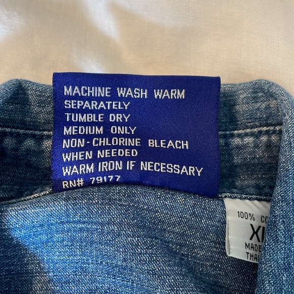 NWOT Hard Rock Cafe, Cayman Islands. 100% cotton size XL - Picture 4 of 8